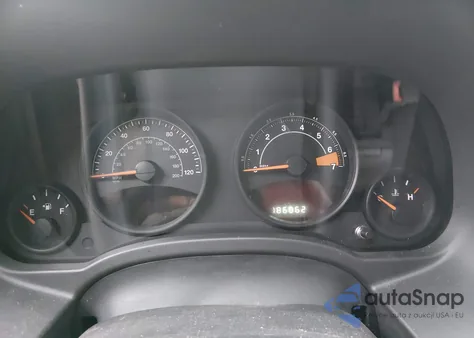 2017 Jeep Compass Sport 4X4 z USA, uszkodzony, nr VIN 1C4NJDBB8HD142769